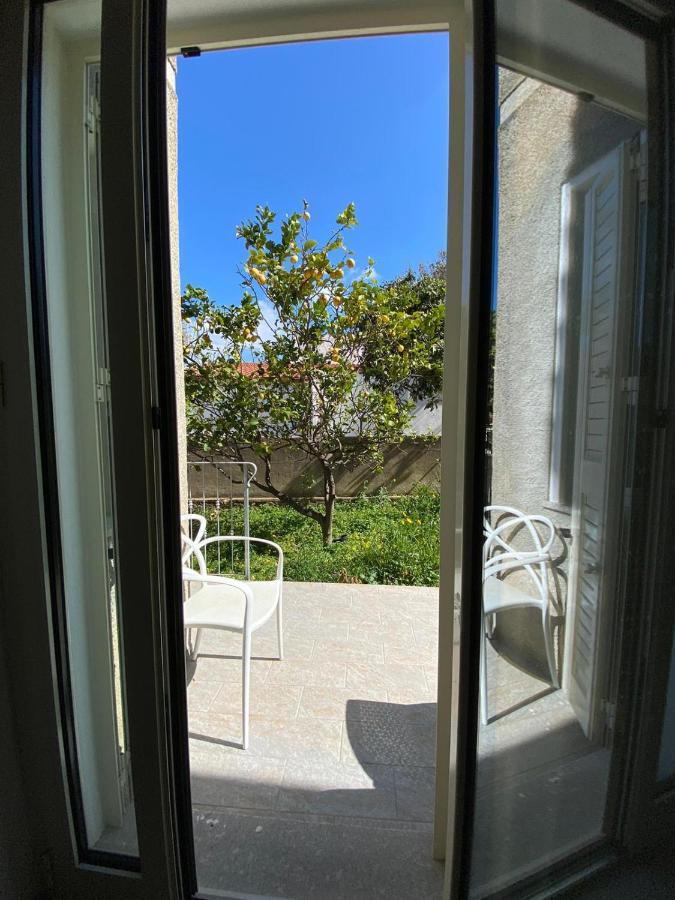 Bed And Breakfast Il Limone San Pasquale Exterior photo